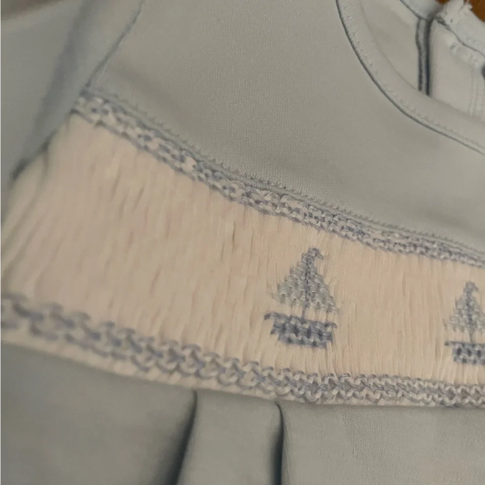 Nellapima Boys Smocked day gown blue sailboats 3-6 - Picture 5 of 7